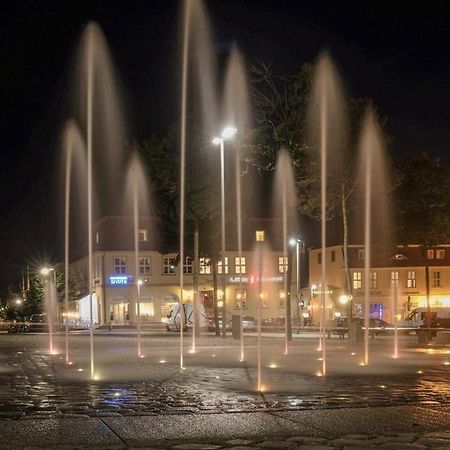 Pension Markt Neustrelitz Exteriör bild