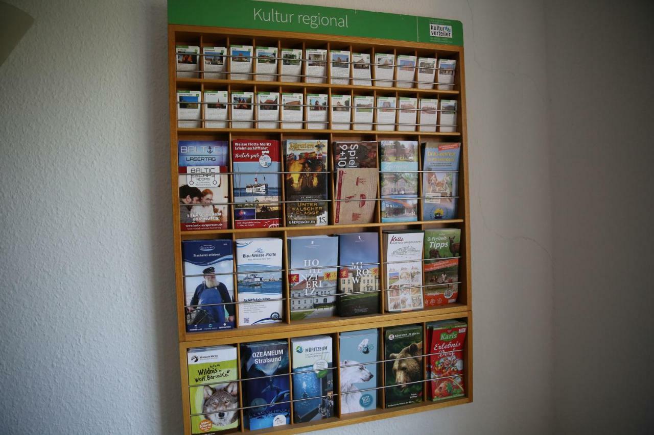 Pension Markt Neustrelitz Exteriör bild